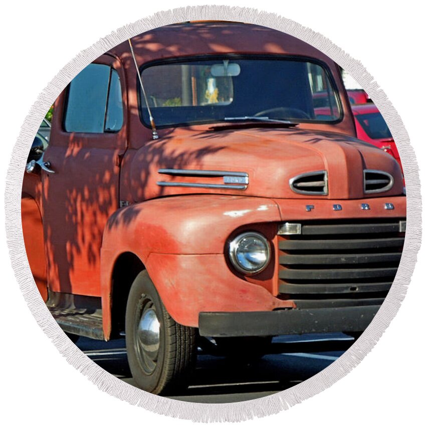 Vehicle Round Beach Towel featuring the photograph A Breath of the Past by Pete Trenholm