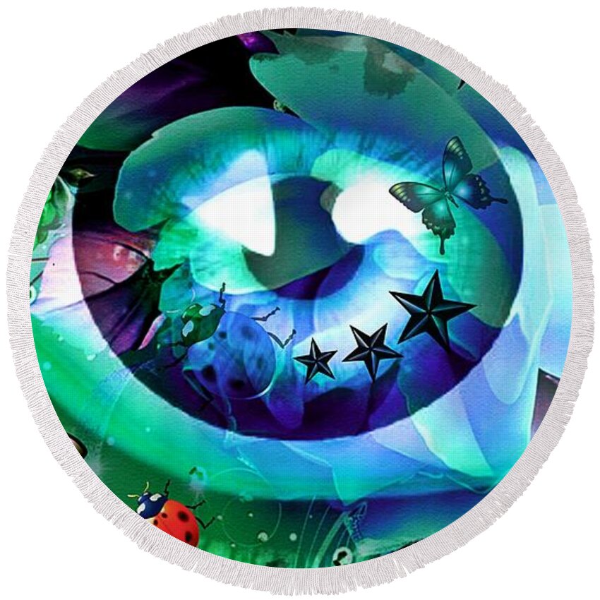 An Eye For Nature Round Beach Towel featuring the digital art An Eye for Nature by Maria Urso