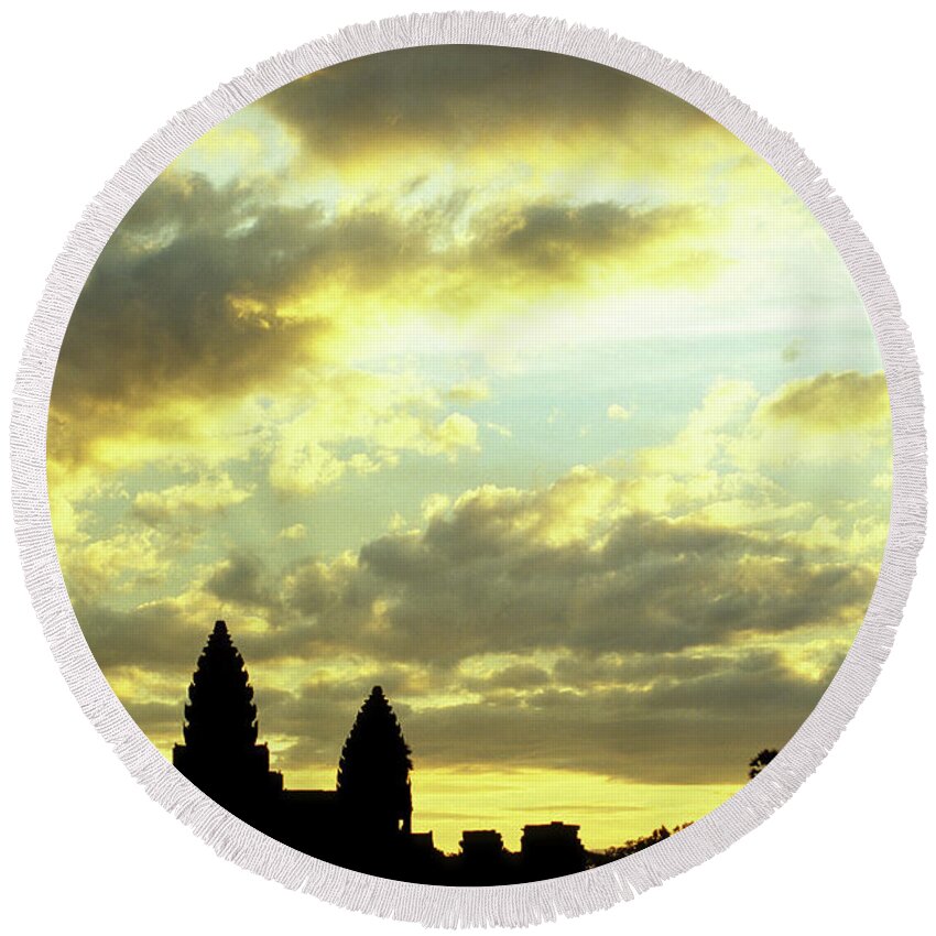 Angkor Wat Round Beach Towel featuring the photograph Angkor Wat Sunrise 03 by Rick Piper Photography