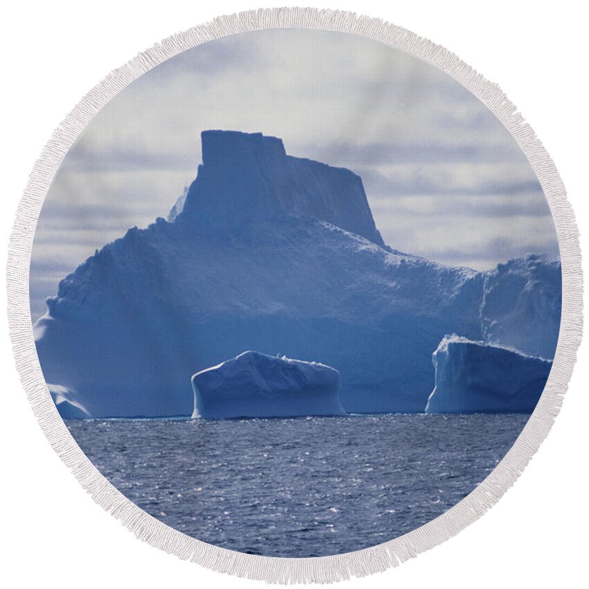 Antarctic Round Beach Towel featuring the photograph Antarctic Iceberg by A.b. Joyce