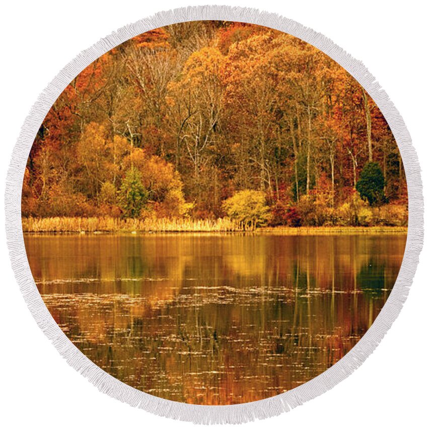 Water Round Beach Towel featuring the photograph Autumn in Mirror Lake by Paul W Faust - Impressions of Light