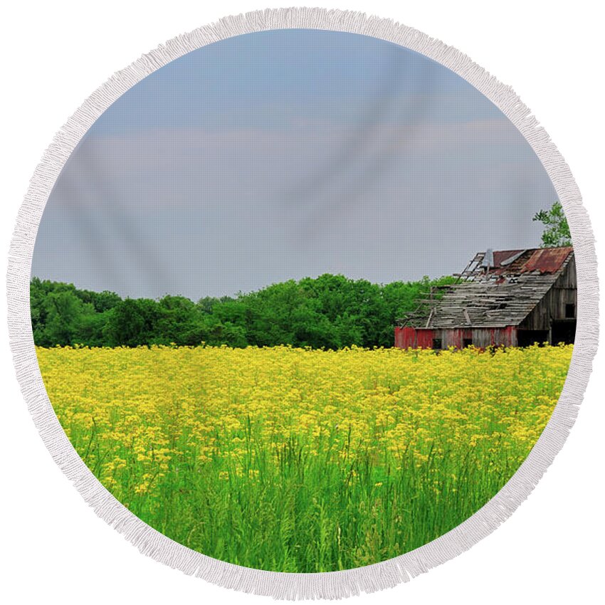 Barn Round Beach Towel featuring the photograph Barn in yellow by David Arment