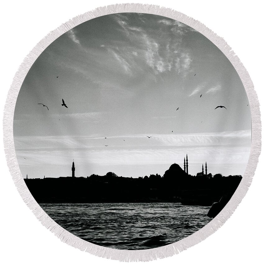 Sunset Round Beach Towel featuring the photograph Birds Over The Golden Horn by Shaun Higson