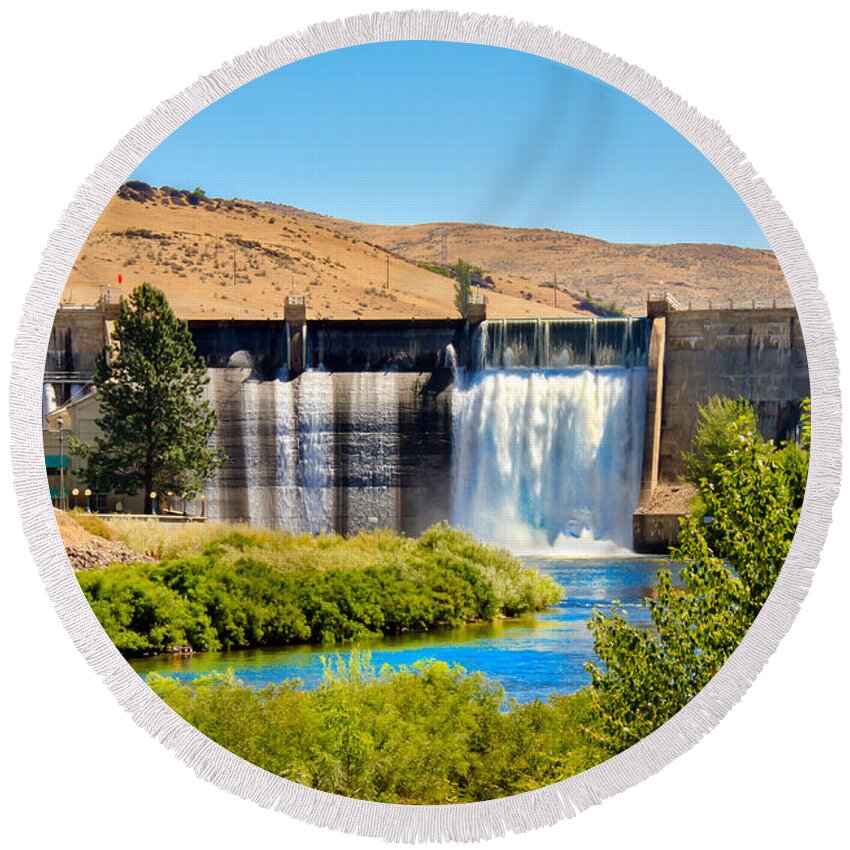Dam Round Beach Towel featuring the photograph Black Canyon Dam by Robert Bales