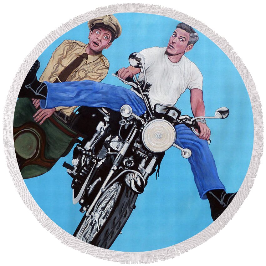 George Clooney Round Beach Towel featuring the painting Blink by Tom Roderick