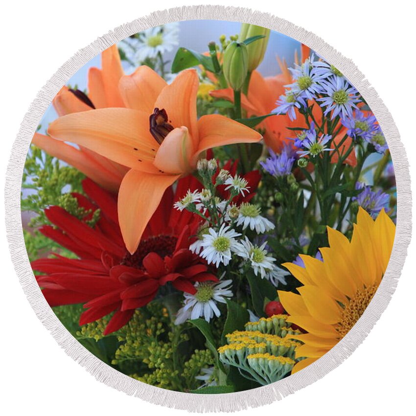 Yellow Round Beach Towel featuring the photograph Bouquet of flowers by Geraldine DeBoer