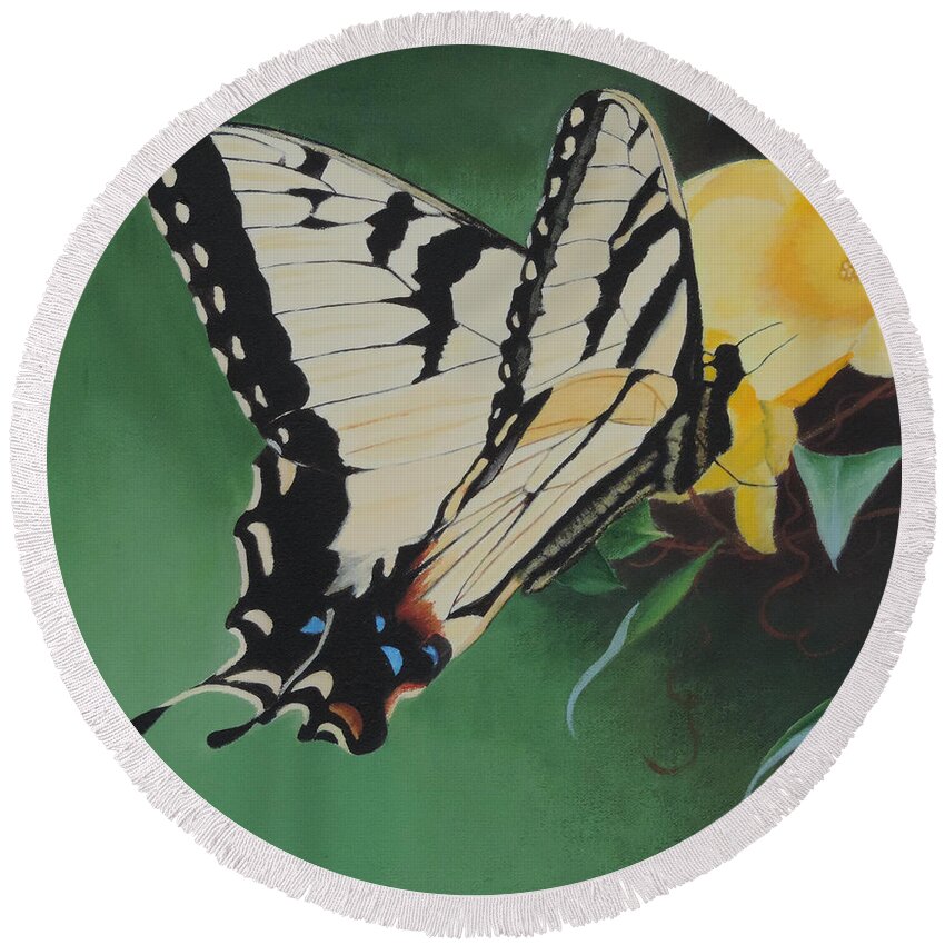 Butterfly Round Beach Towel featuring the painting Butterfly At Work by Jimmie Bartlett