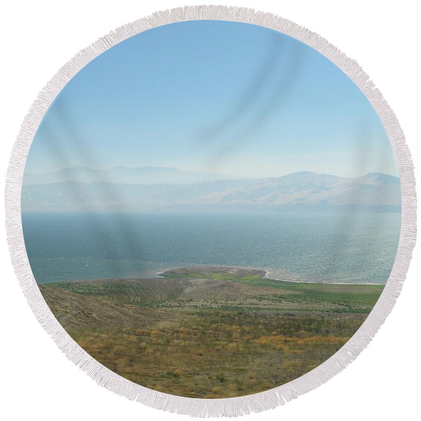 California Round Beach Towel featuring the photograph California Dreamy 9801 by Andrew Chambers