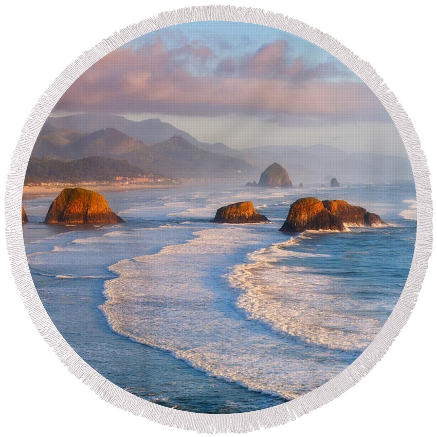 Cannon Beach Round Beach Towel featuring the photograph Cannon Beach Sunset by Darren White