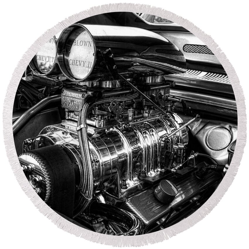 Chevy Blower Motor Round Beach Towel featuring the photograph Chevy Supercharger Motor Black and White by Jonathan Davison