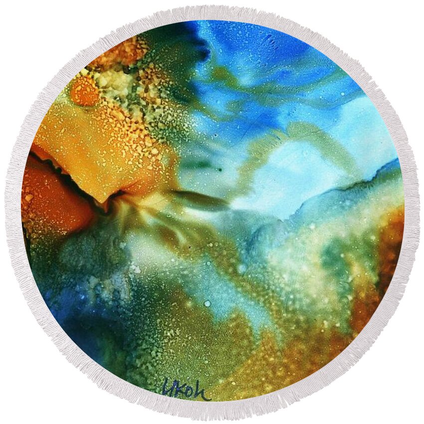 Art; Painting; Alcohol Ink; Abstract Painting; Yupo; Small Art; Wall Art; Office Dcor; Home Dcor; Modern Art; Apartment Art; Original Art; Spray Paint Round Beach Towel featuring the painting Cosmos I by Yolanda Koh