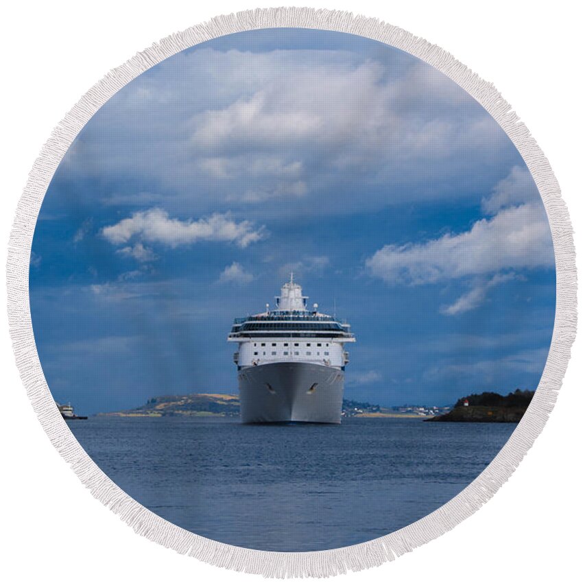 Boat Round Beach Towel featuring the photograph Cruise Ship by Amanda Mohler