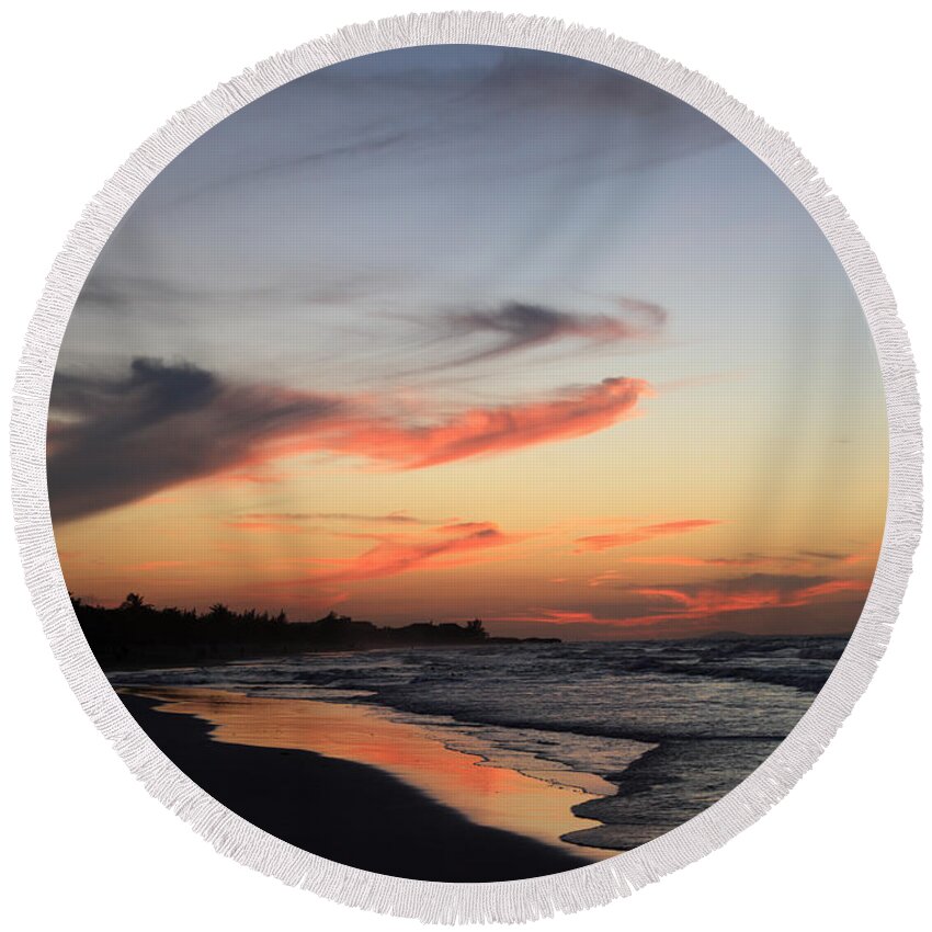 Atlantic Ocean Round Beach Towel featuring the photograph Cuban sunset by Deborah Benbrook