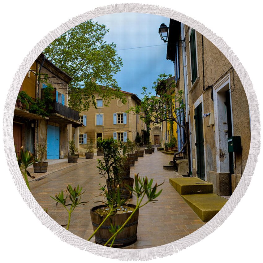 Cucuron Round Beach Towel featuring the photograph Cucuron - Provencal Village by Dany Lison