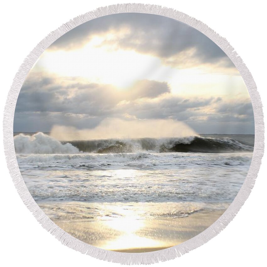 Water Round Beach Towel featuring the photograph Day's Rolling Waves by Robert Banach
