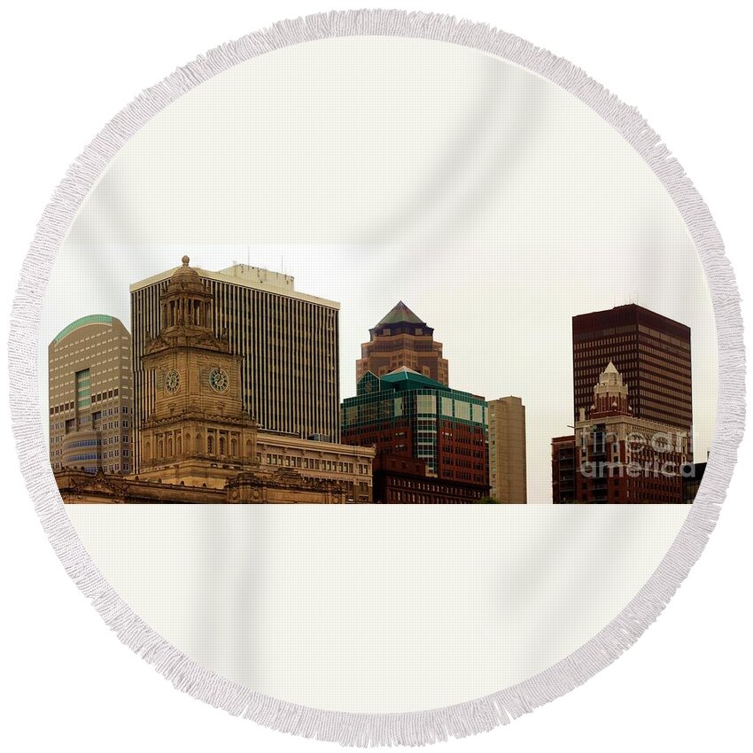 Des Moines Round Beach Towel featuring the photograph Des Moines by Kathryn Cornett