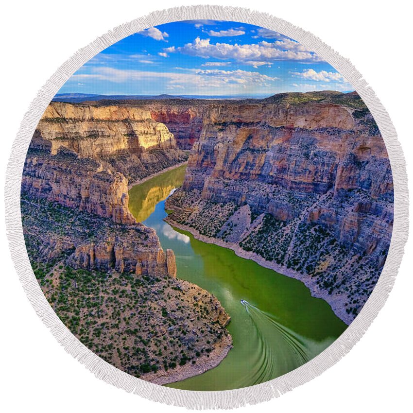 Devil's Canyon Round Beach Towel featuring the photograph Devil's Canyon Overlook by Greg Norrell