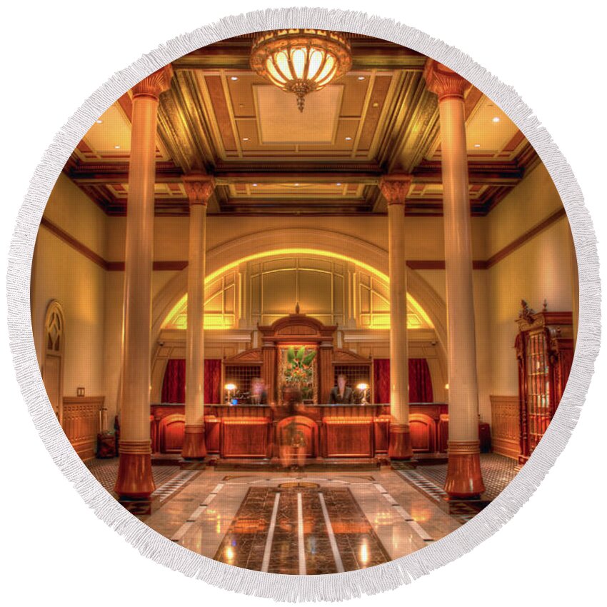 Driskill Round Beach Towel featuring the photograph Driskill Hotel Check-in by Tim Stanley