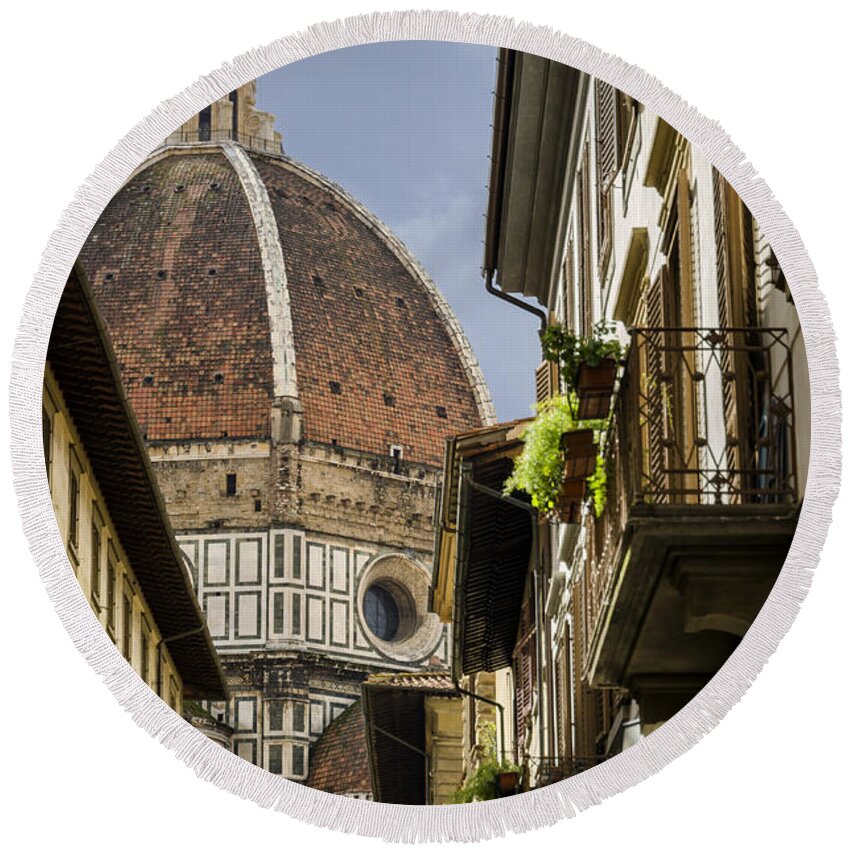 Florence Round Beach Towel featuring the photograph Florence by Pablo Lopez