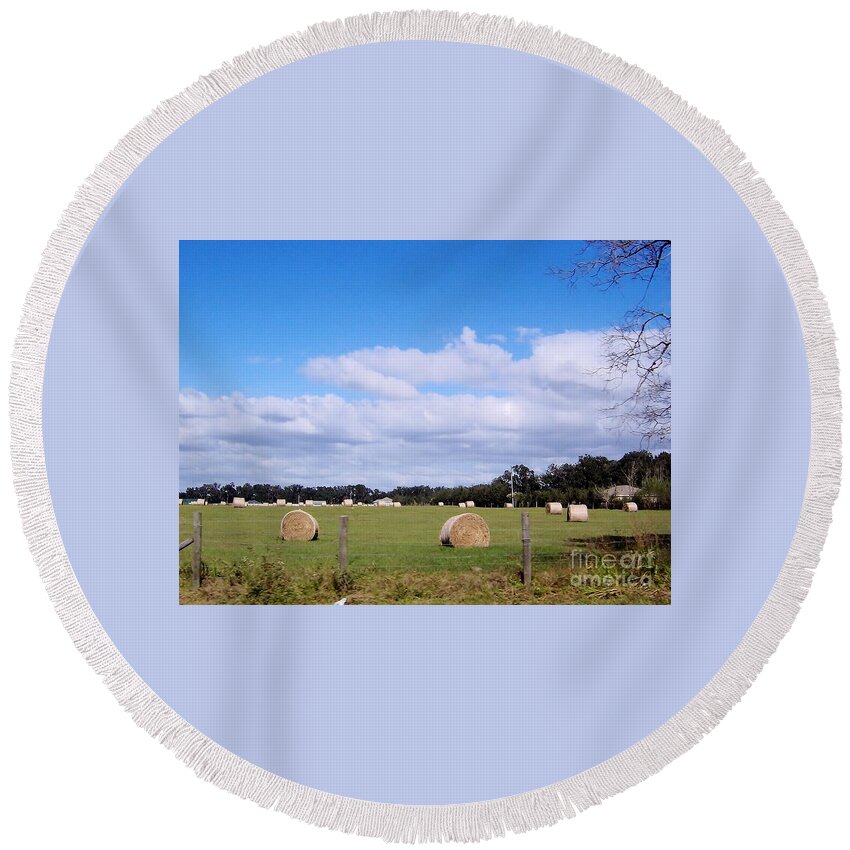 Hay Rolls Round Beach Towel featuring the photograph Florida Hay Rolls by D Hackett