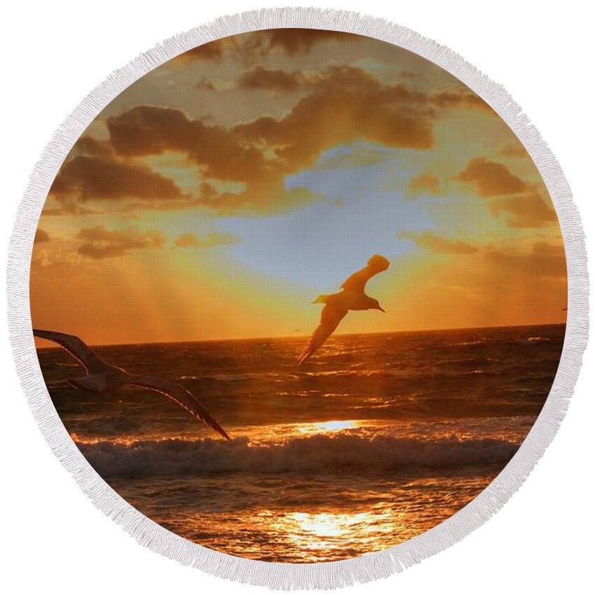 Beach Scene Round Beach Towel featuring the photograph Flying in the sun by Dennis Baswell