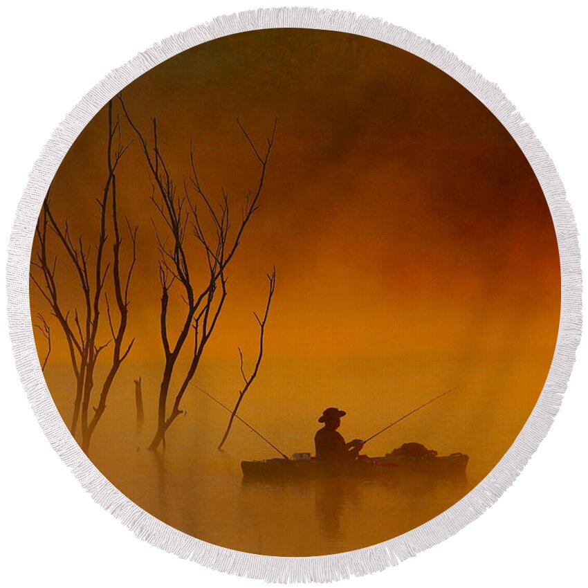 Sunrise Round Beach Towel featuring the photograph Foggy Morning Fisherman by Elizabeth Winter