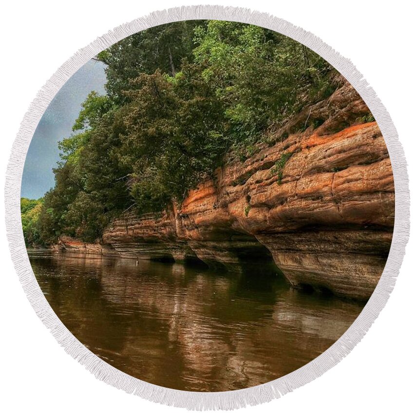 River Round Beach Towel featuring the photograph Fox River Sandstone Cliffs by Nick Heap