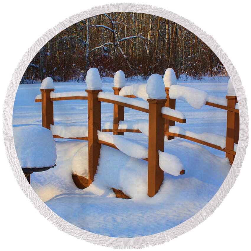 Snow Round Beach Towel featuring the photograph Fresh Snow In A Backyard by Teresa Zieba
