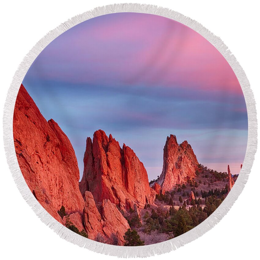 Garden Of The Gods Round Beach Towel featuring the photograph Garden of the Gods Sunset View by James BO Insogna