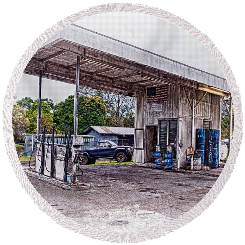 Hawaii Round Beach Towel featuring the photograph Gasoline Station by Jim Thompson