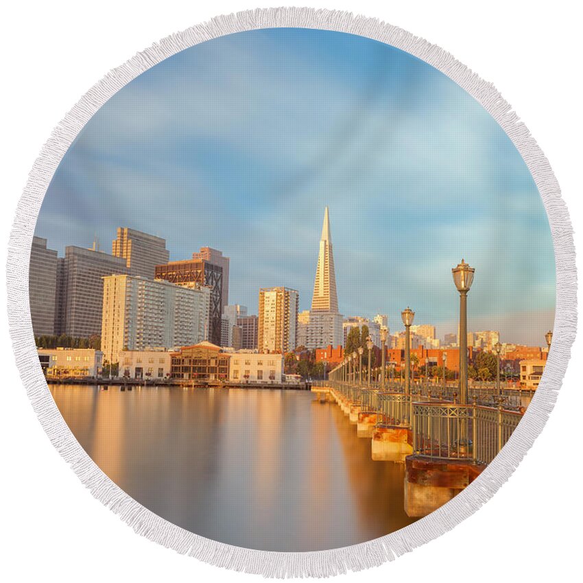 City Round Beach Towel featuring the photograph Good Morning from SF by Jonathan Nguyen
