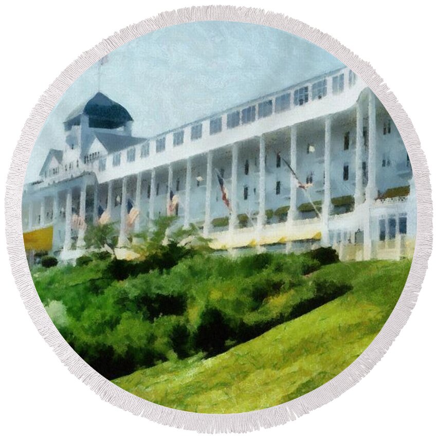 Hotel Round Beach Towel featuring the photograph Grand Hotel Mackinac Island ll by Michelle Calkins