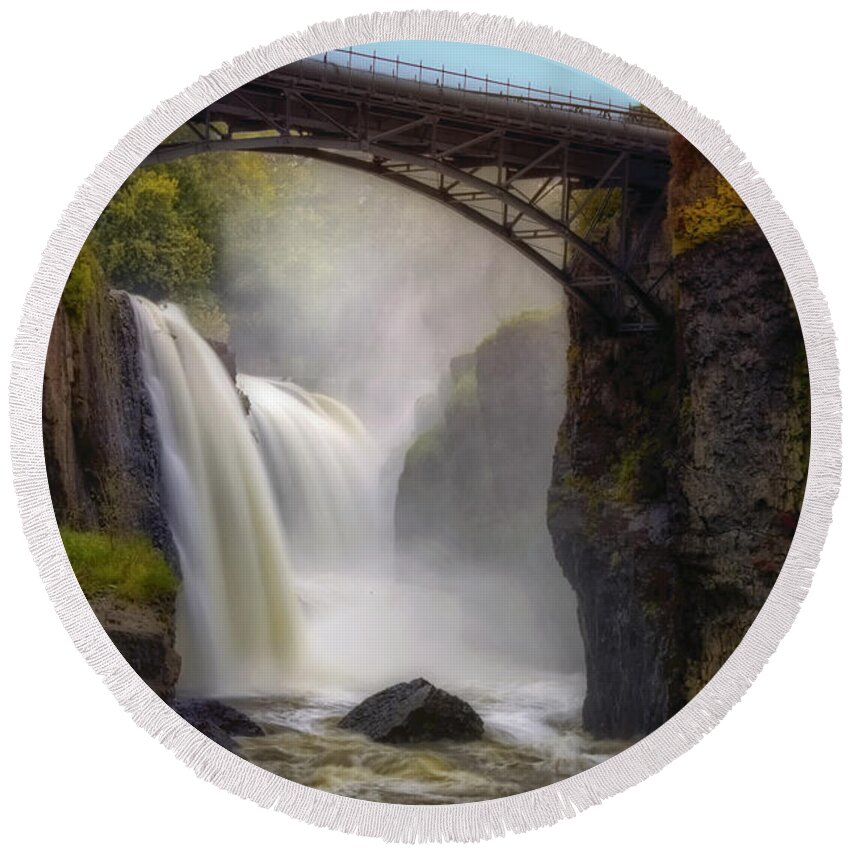 Paterson Great Falls National Historical Park Round Beach Towel featuring the photograph Great Falls Mist by Susan Candelario