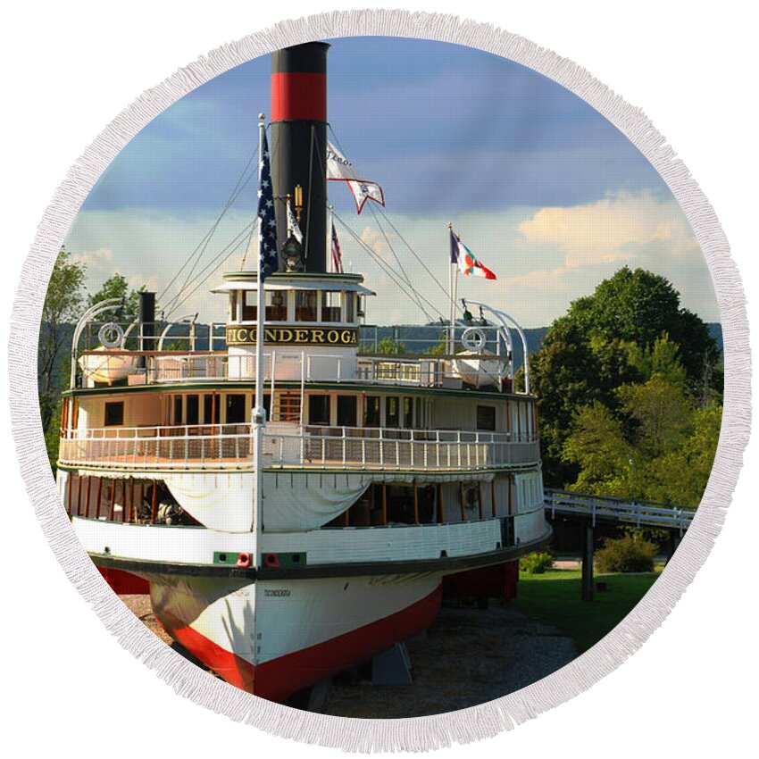 Ticonderoga Shelburne Museum Steamer Steamboat Dry Dock Round Beach Towel featuring the photograph High n Dry by Richard Gibb