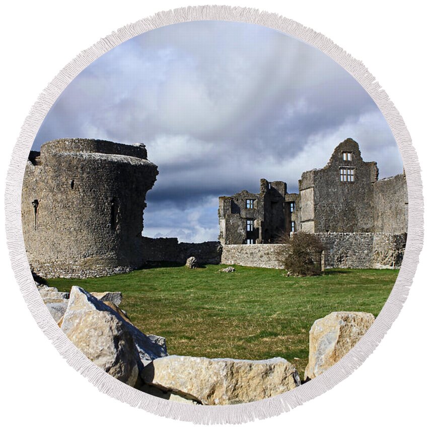 Castles Round Beach Towel featuring the photograph In Ruins by Jennifer Robin