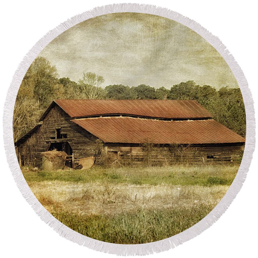 Barn Round Beach Towel featuring the photograph In The Country by Kim Hojnacki