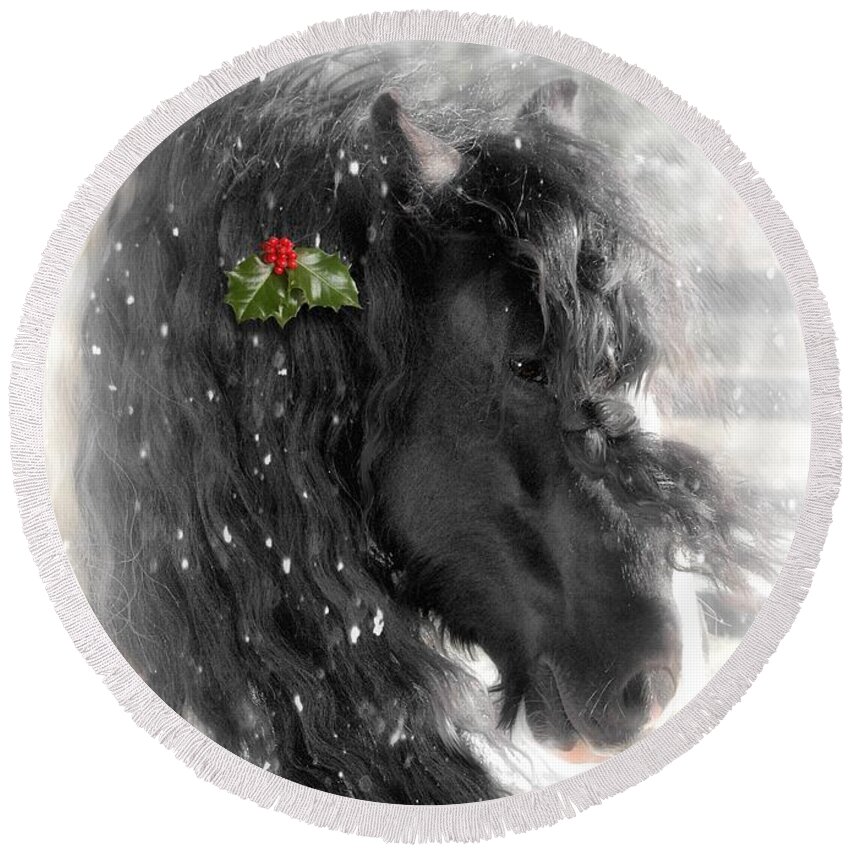 Gypsy Horse Round Beach Towel featuring the photograph Just a little Holly will do by Fran J Scott