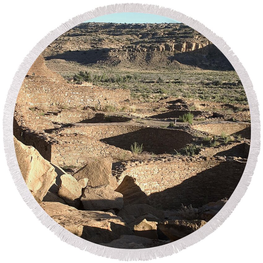 Chaco Round Beach Towel featuring the photograph Kivas Chaco Canyon by Steven Ralser