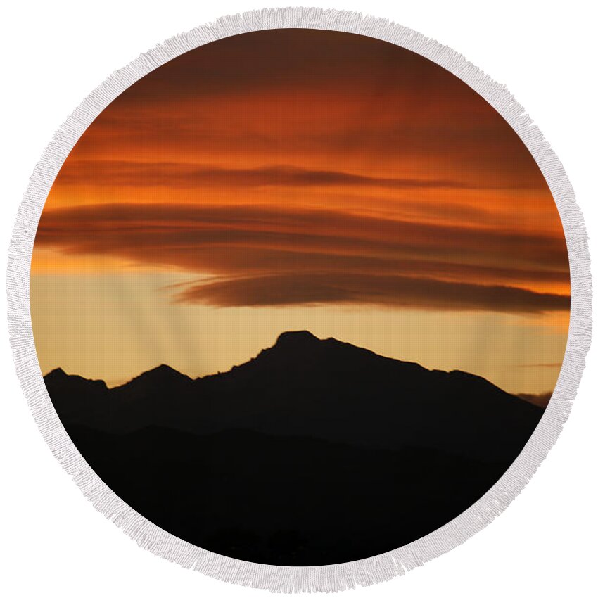 Lenticular Round Beach Towel featuring the photograph Lenticular Clouds Over Longs Peak by Marilyn Hunt