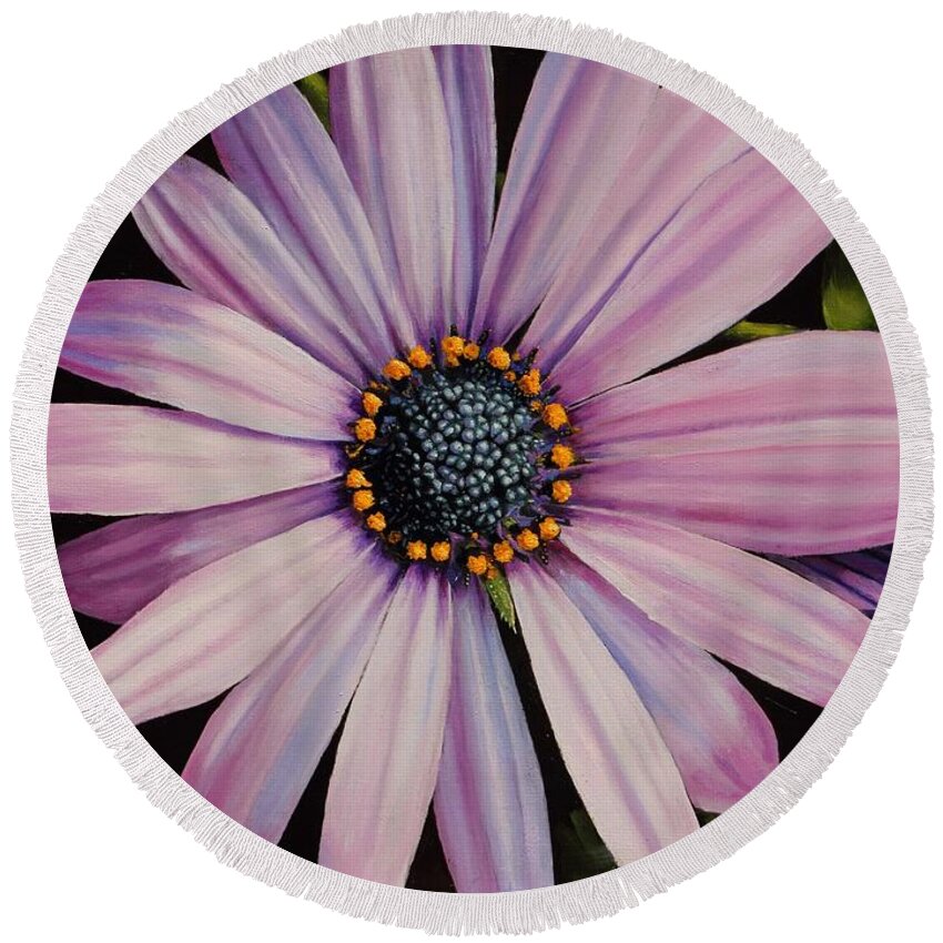 African Daisy Round Beach Towel featuring the painting Little Showoff by Glenn Beasley