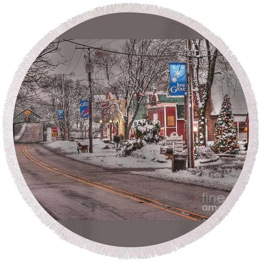 Long Grove Round Beach Towel featuring the photograph Long Grove in snow by David Bearden