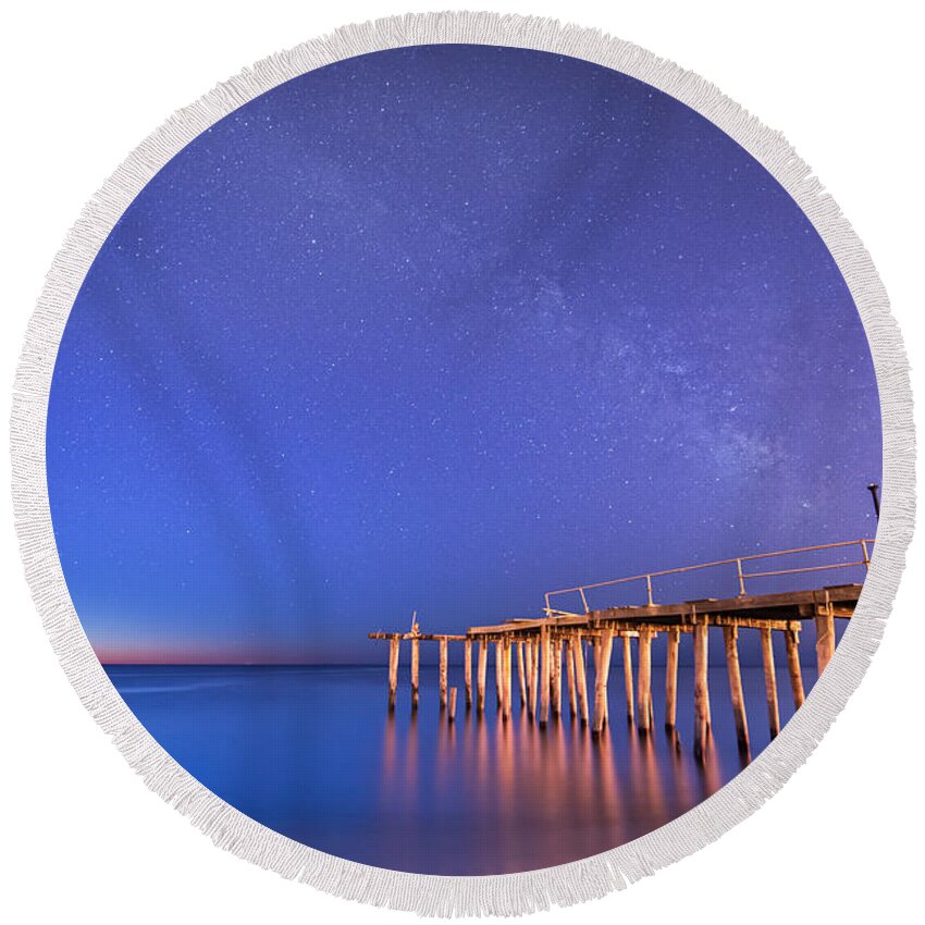 Milkyway Round Beach Towel featuring the photograph Milky Way Sunrise by Michael Ver Sprill