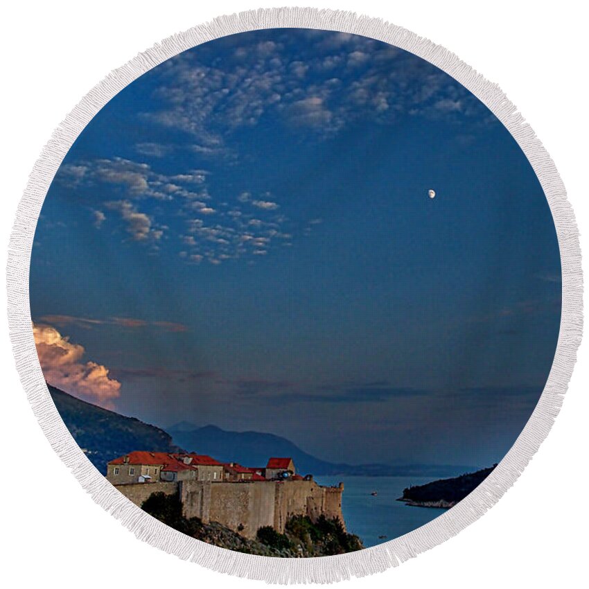 Dubrovnik Round Beach Towel featuring the photograph Moon Over Dubrovnik's Walls by Stuart Litoff
