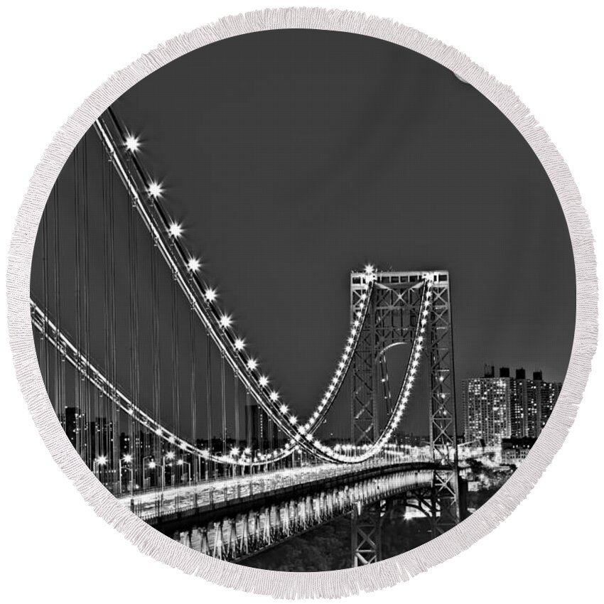 George Washington Bridge Round Beach Towel featuring the photograph Moon Rise over the George Washington Bridge BW by Susan Candelario