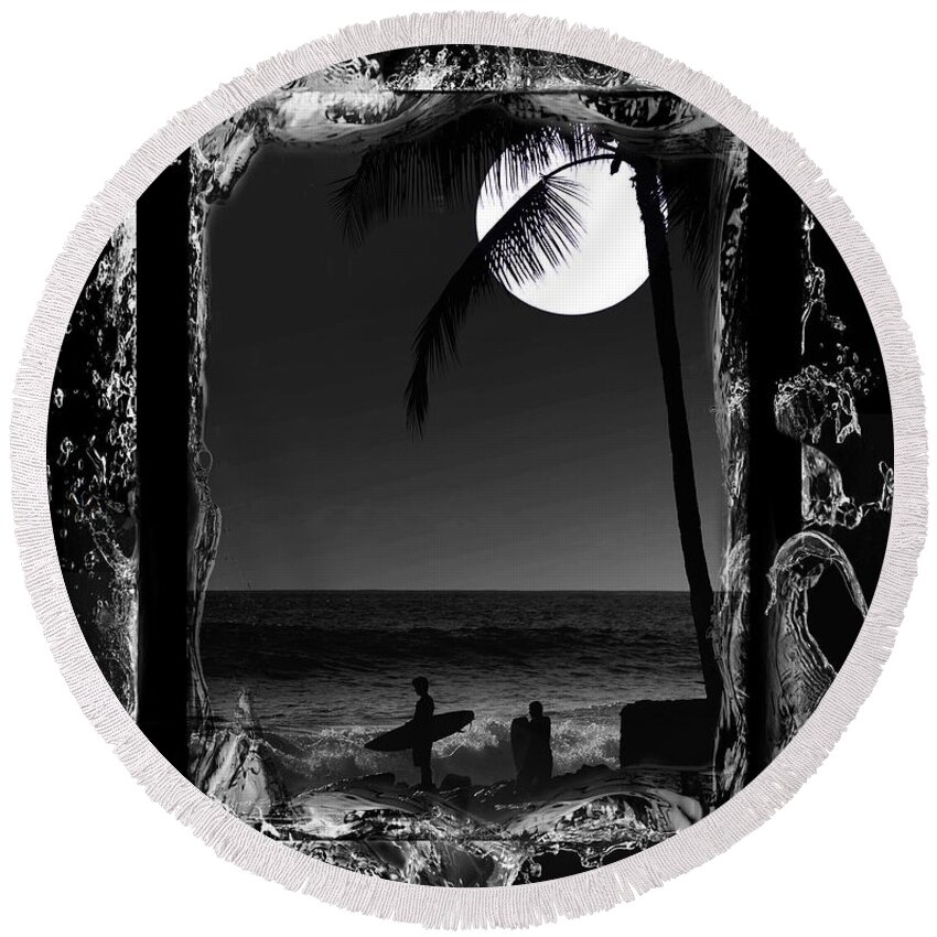 Hawaii Round Beach Towel featuring the photograph Moonlight surf by Athala Bruckner