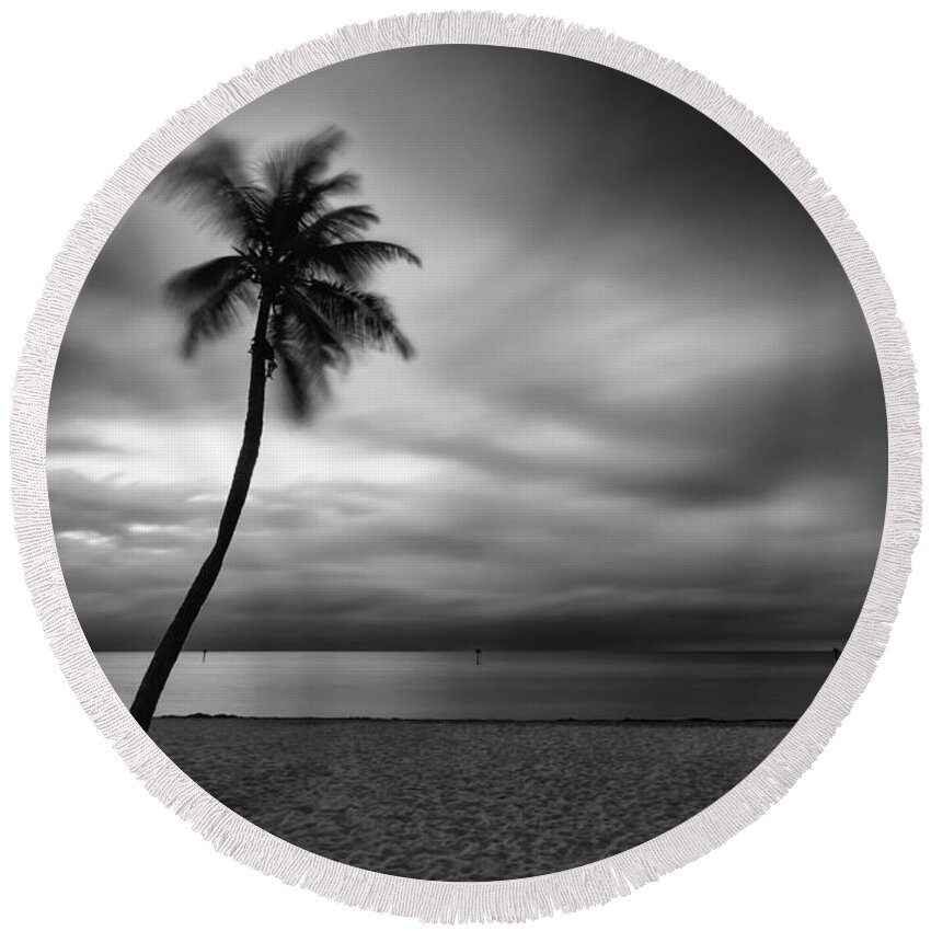Florida Round Beach Towel featuring the photograph Morning Breeze by Stefan Mazzola
