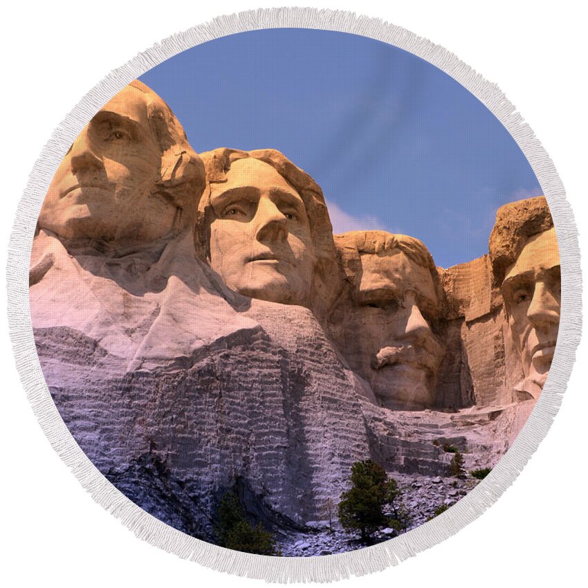 Mount Rushmore Round Beach Towel featuring the photograph Mount Rushmore by Olivier Le Queinec