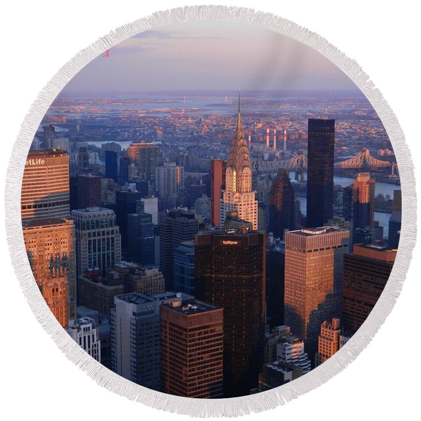 Landscape Round Beach Towel featuring the photograph New York City At Dusk by Emmy Marie Vickers