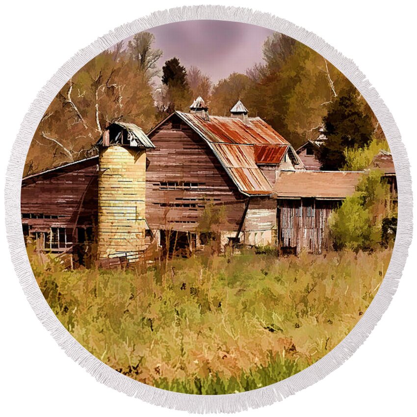 Water Color Round Beach Towel featuring the photograph Newton Township Barn by David Yocum