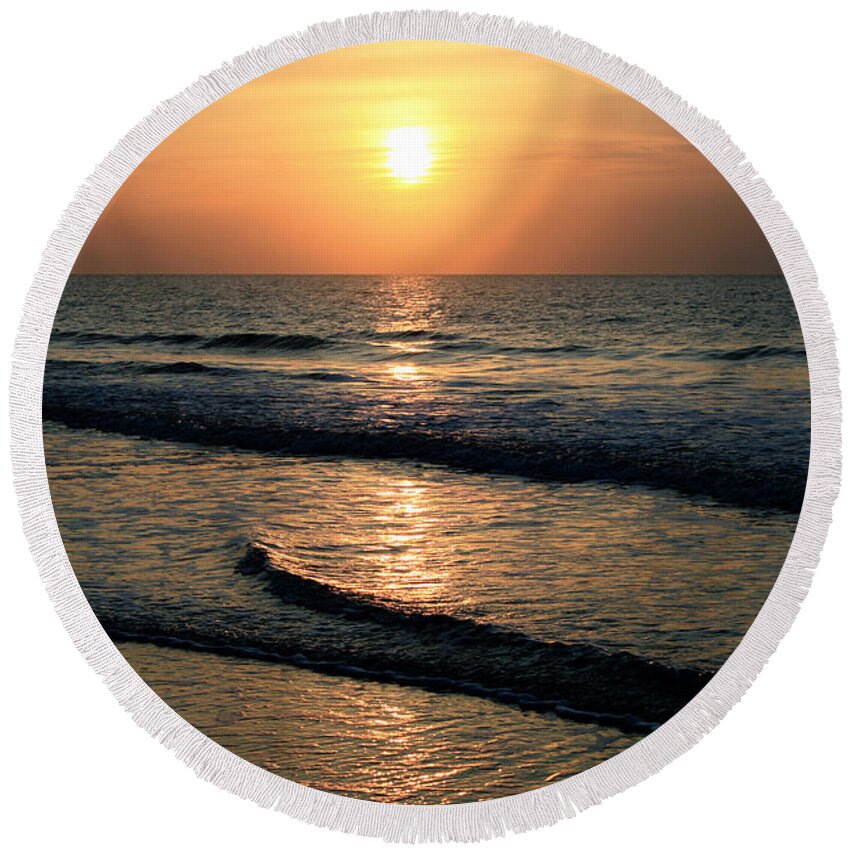 Sunset Round Beach Towel featuring the photograph Ocean Sunrise over Myrtle Beach by Scott Wood